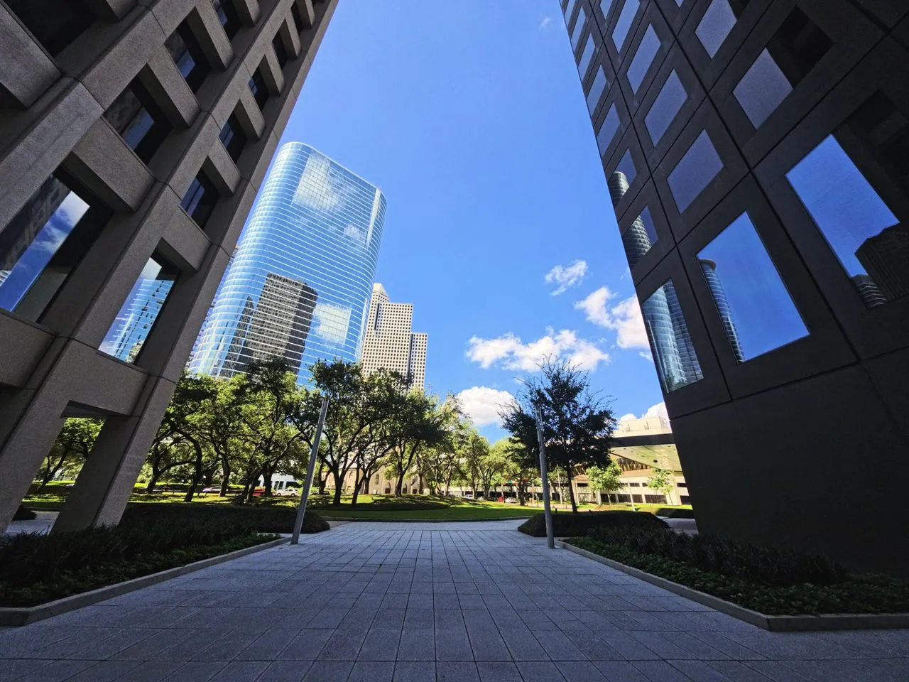 Roofing service areas houston and nearby