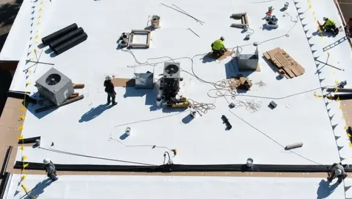 Commercial Roof Installation Service for business properties