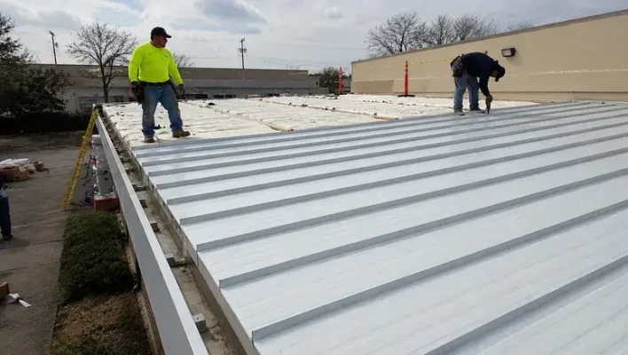 Flat Roof Replacement Houston using durable weather-resistant roofing materials